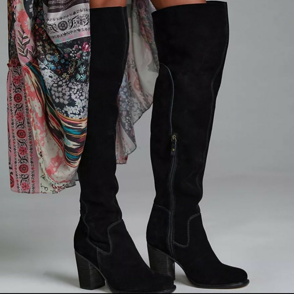 Kelsi Dagger Logan Black Over The Knee Boot, size 8.5 NWOT